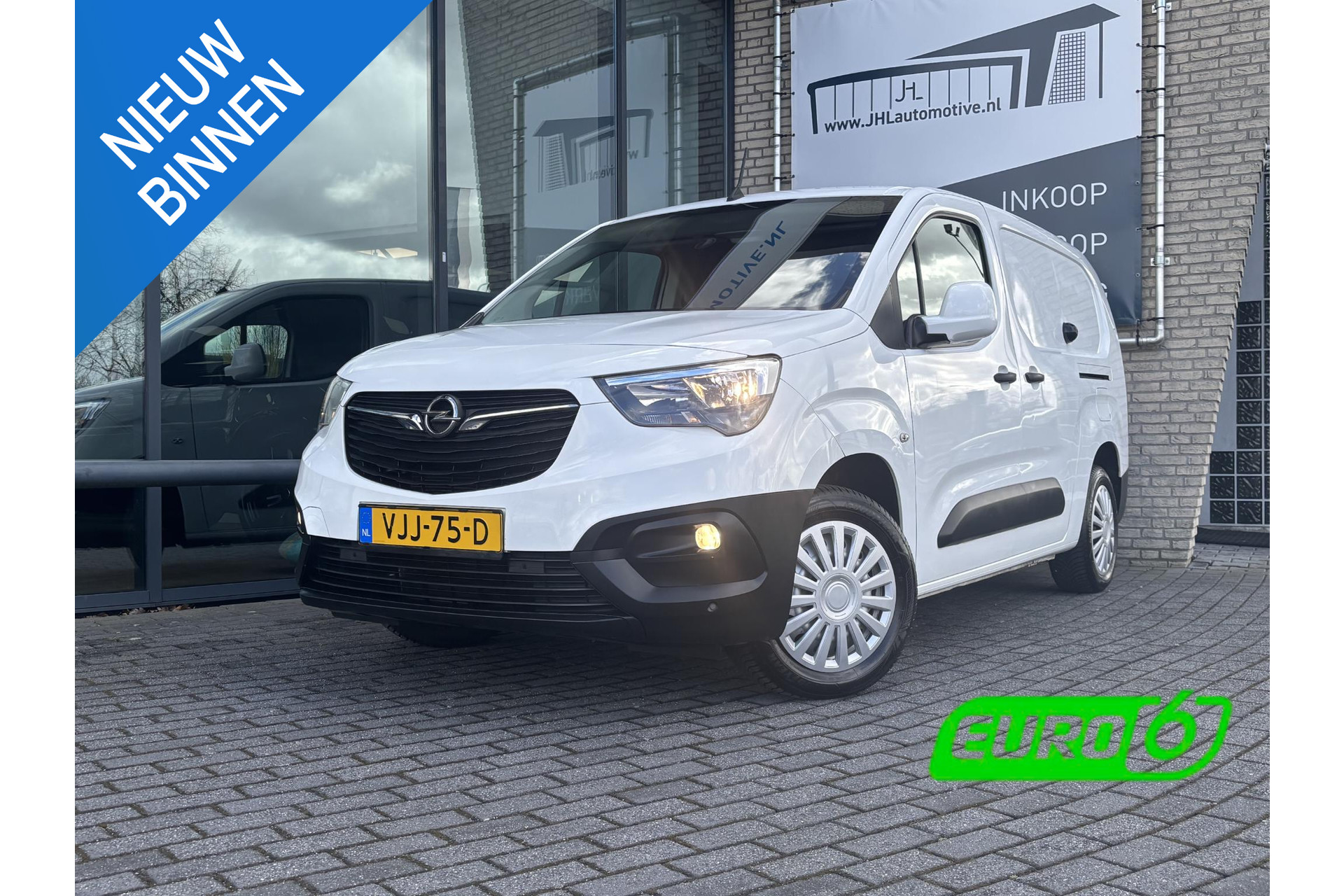 Opel Combo 1.5D L2H1*NAV*CRUISE*HAAK*A/C*INRICHTING*2xSCHUIF*